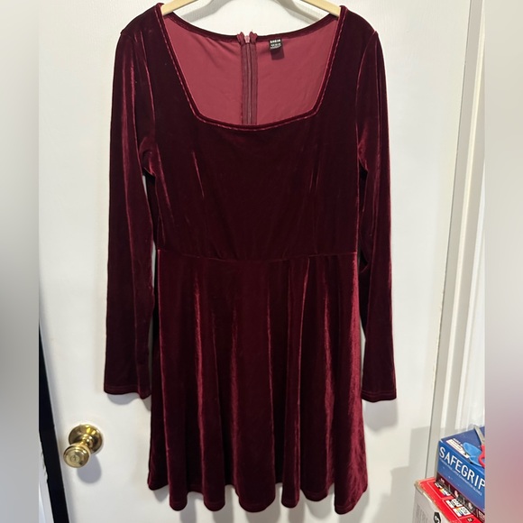 SHEIN Dresses & Skirts - SHEIN Deep Red Velvet Dress